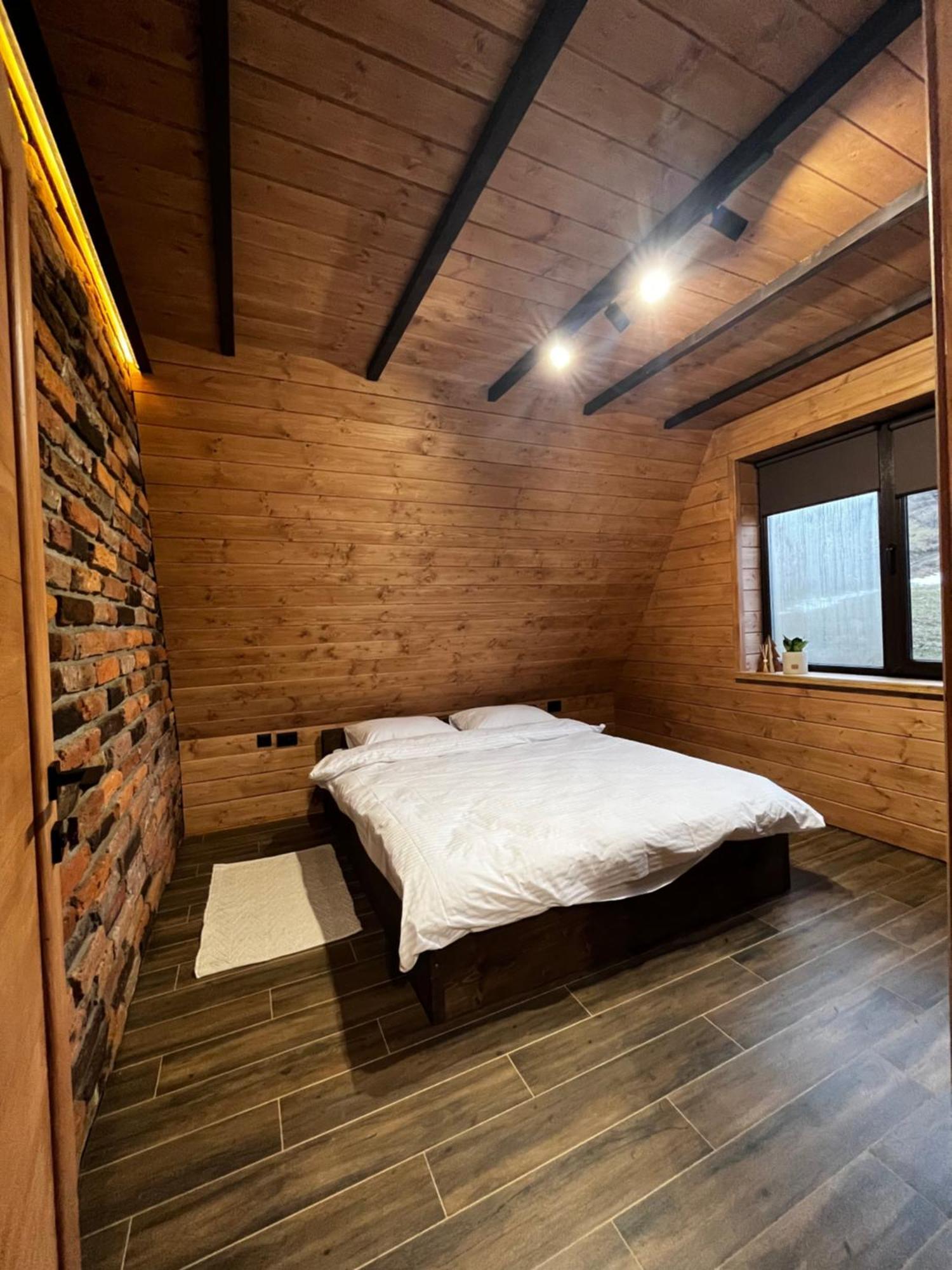 Тихий Куточок Villa Izki Exterior foto